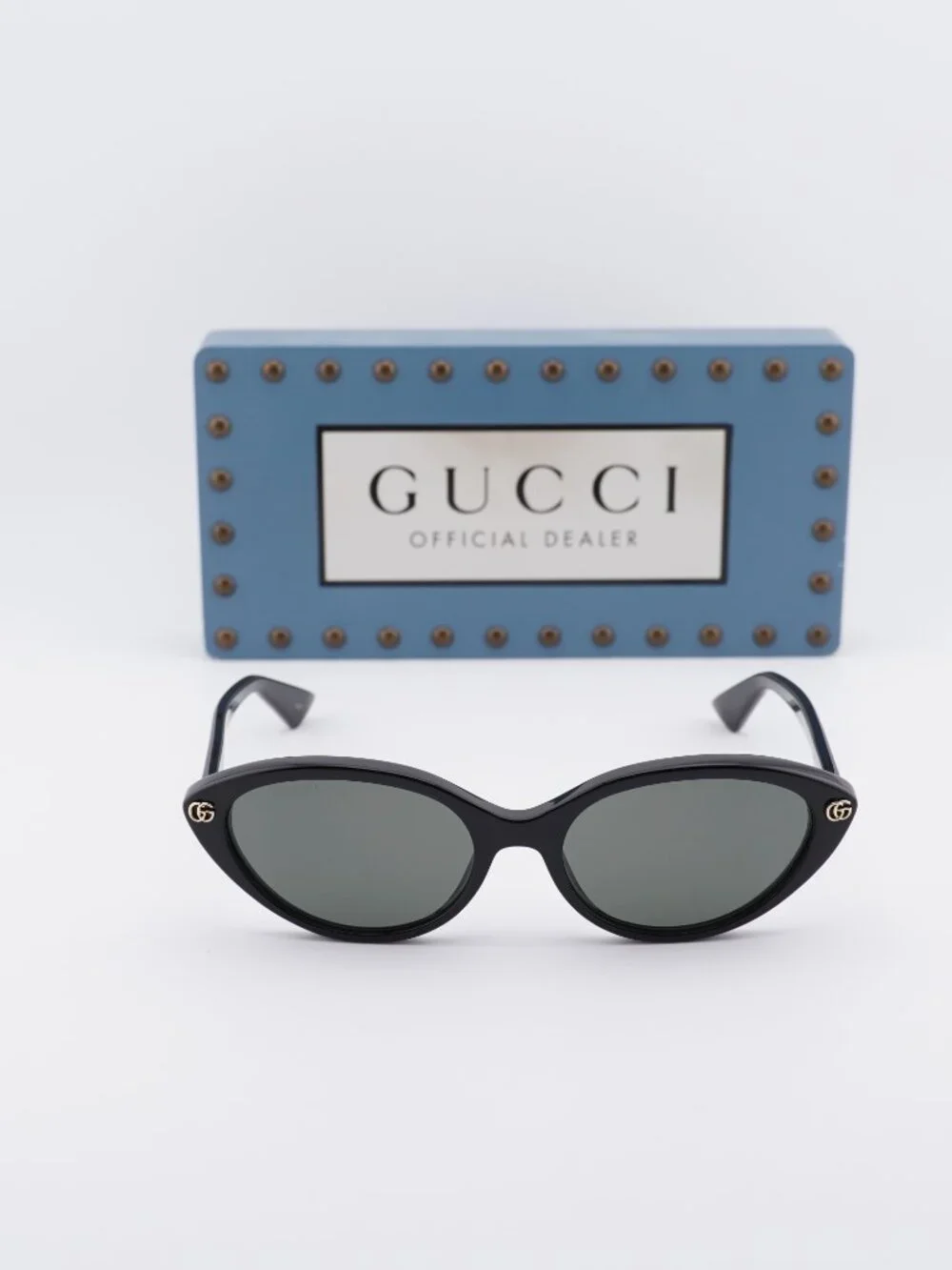 Gucci GG2110S 001 Cat Eye Sunglasses - Black \ Grey